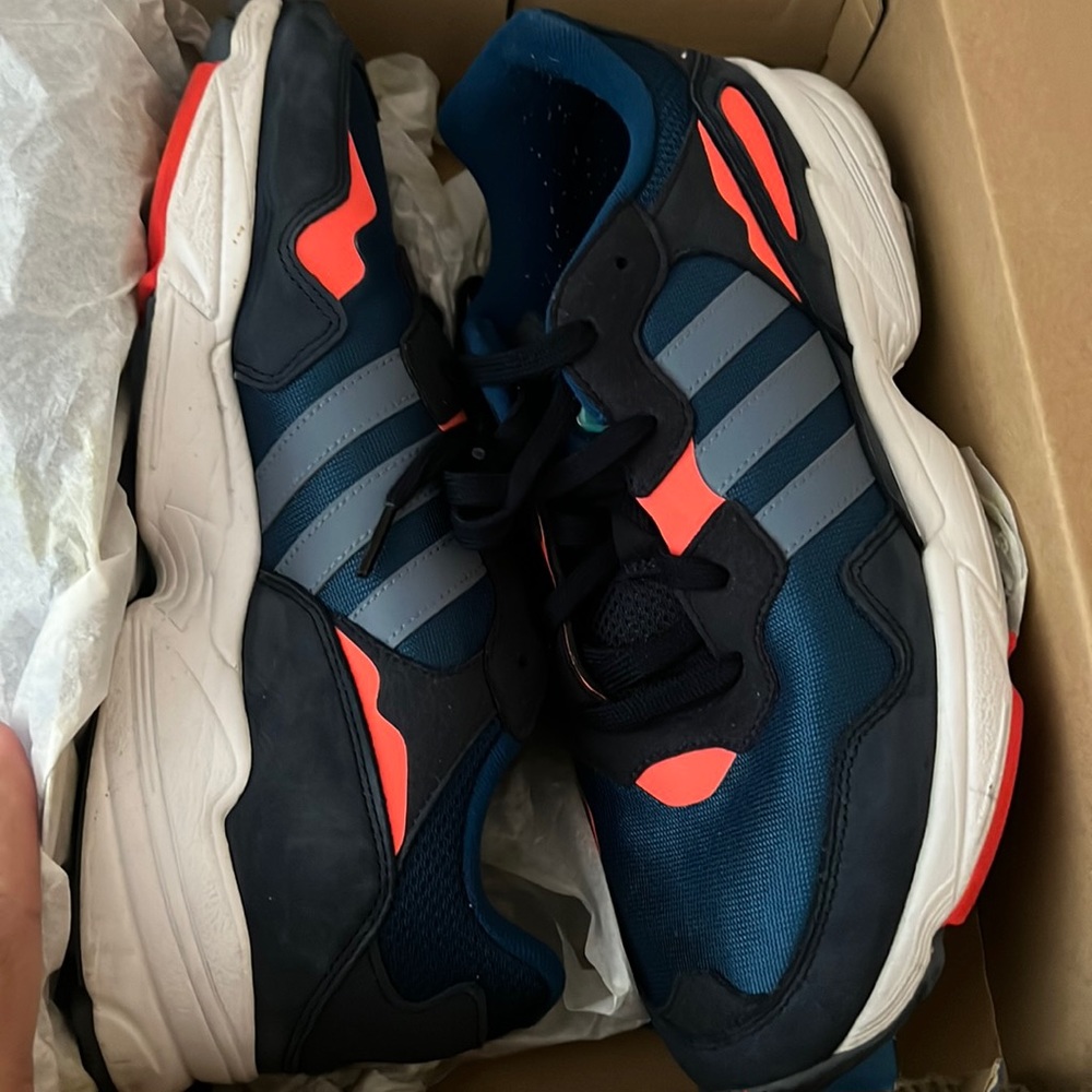 Size 12 Adidas Yung-96
